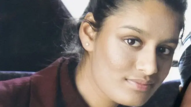 Begum berumur 15 tahun dan tinggal di Bethnal Green, London, saat meninggalkan Inggris pada tahun 2015.