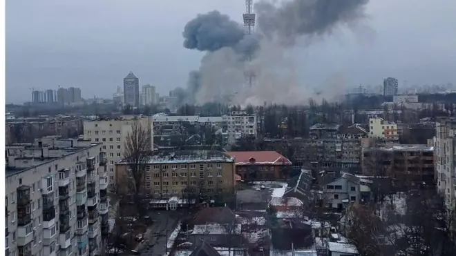 Ibudo ẹrọ alatagba ti Russia ju ado oloro si to n se eefin