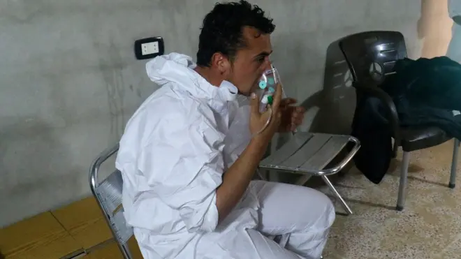 В результате химатаки в Хан-Шейхуне погибли более 80 человек, многие получили ранения