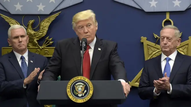 На безпековій конференції у Мюнхені найбільше очікують заяв представників адміністрації Дональда Трампа