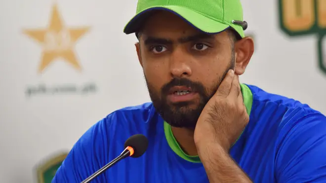 बाबर आज़म