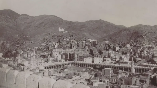نمایی دور از مسجدالحرام در تصویری متعلق به اوایل قرن بیستم