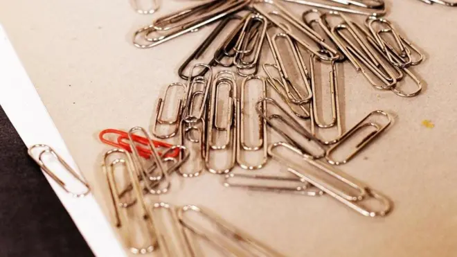 أدوات مكتبية