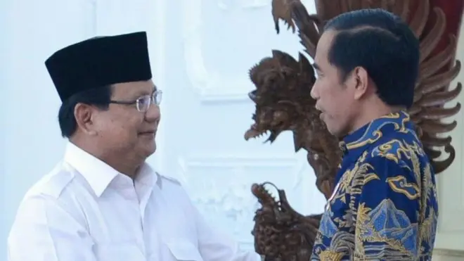 Prabowo Subianto menemui Presiden Jokowi di Istana Merdeka, Jakarta, Kamis (17/11) siang.