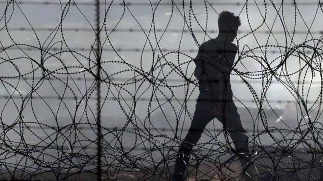 Не все границы на замке