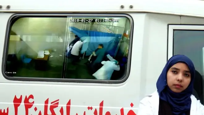 Врачи в Кабуле спешат к пациентам, как солдаты на передовую.