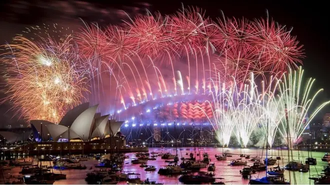 Australia welcomes in 2019 with fireworks