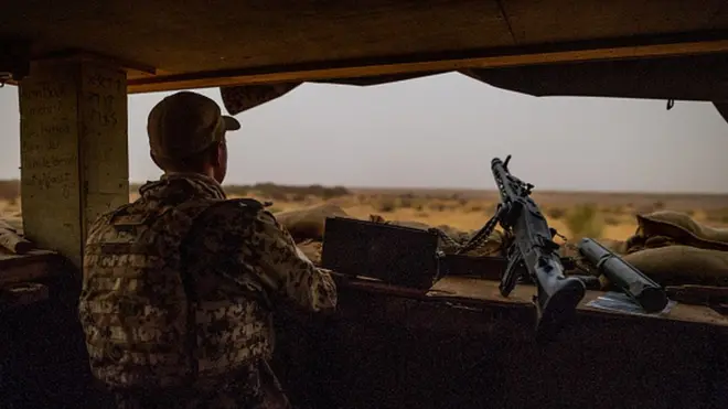 Le Sahel est devenu un important foyer pour les groupes extrémistes, notamment depuis la crise libyenne (2011), le développement de Boko Haram au Nigeria et l'apparition de nombreux groupes jihadistes liés à Al-Qaïda au nord du Mali en 2012.