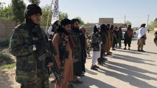 تر دولت اباد مخکې طالبانو د فاریاب قیصار ولسوالي هم ونیوه.