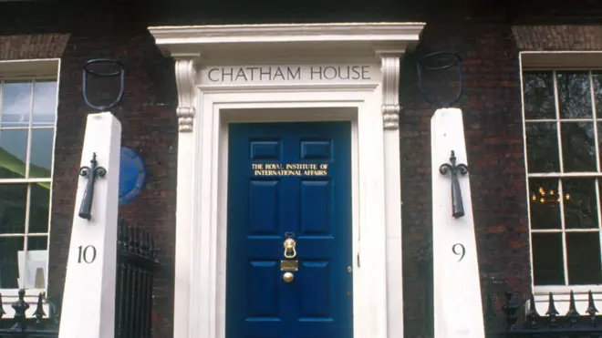 Pravilo Četam hausa nastalo je iza ovih vrata jedne londonske kuće