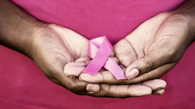 የጡት ካንሰር መለያ ሪባን