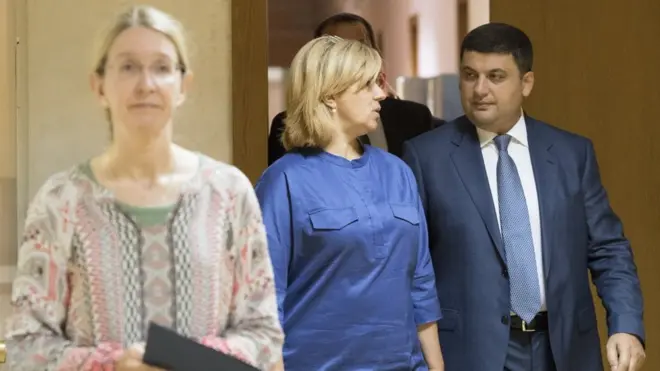 Ольга Богомолець закликала уряд звільнити Уляну Супрун. "Це - найкраще підтвердження, що ми на вірному шляху", - заявила у відповідь очільниця МОЗ