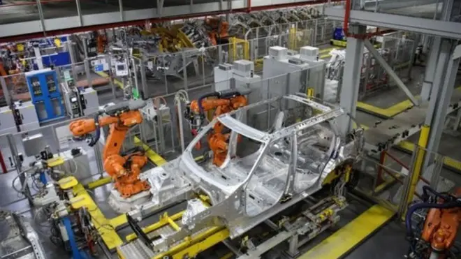 دراسات تتوقع أن يصبح تشغيل الإنسان الآلي في العشرين عاما المقبلة أرخص