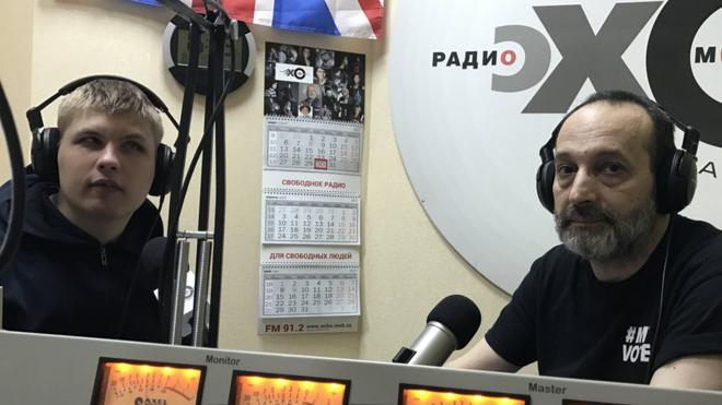 Валерий Ремизов в студии радио "Эхо Москвы" в Самаре