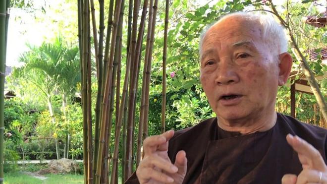 Ông Đỗ Quý Toàn nói về thơ văn thời Lý, Trần tại Tu viện Làng Mai, Thái Lan