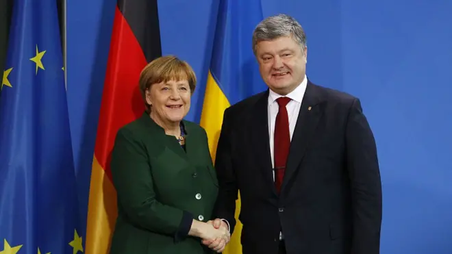 Канцлер Німеччини Ангела Меркель та президент України Петро Порошенко