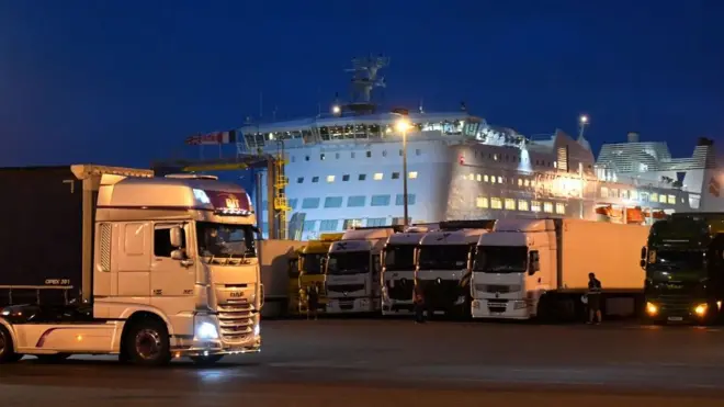 Вантажівки