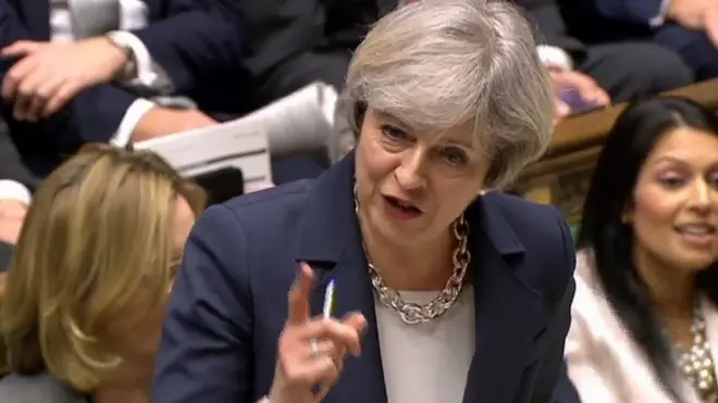 Страна "должна работать вместе, а не разделяться", настаивает Тереза Мэй