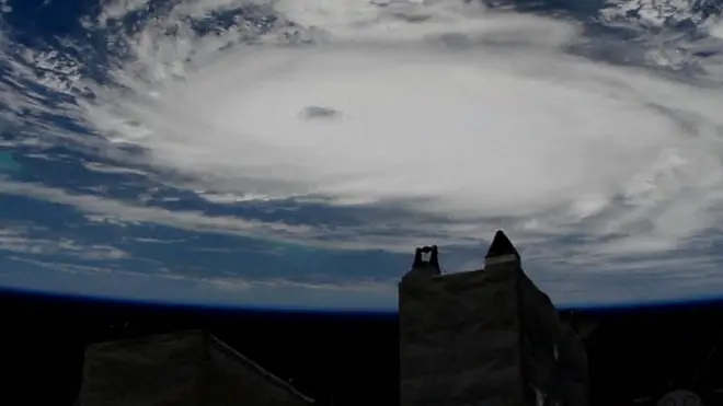 El huracán Dorian visto desde el espacio.