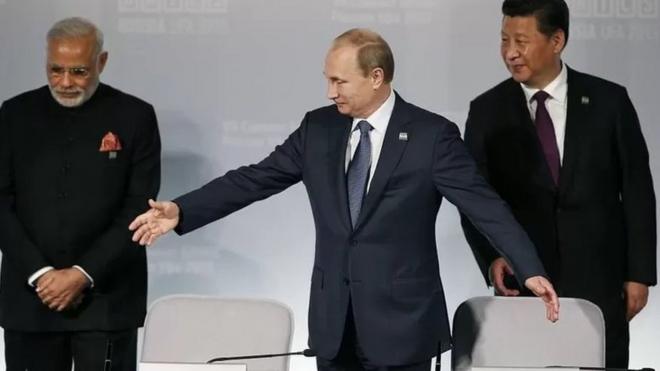 روس اور چین کی قربت