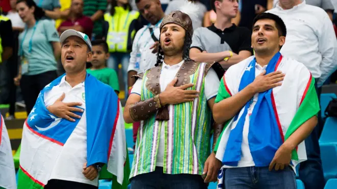 Ўзбекистонлик футбол ишқибозлари