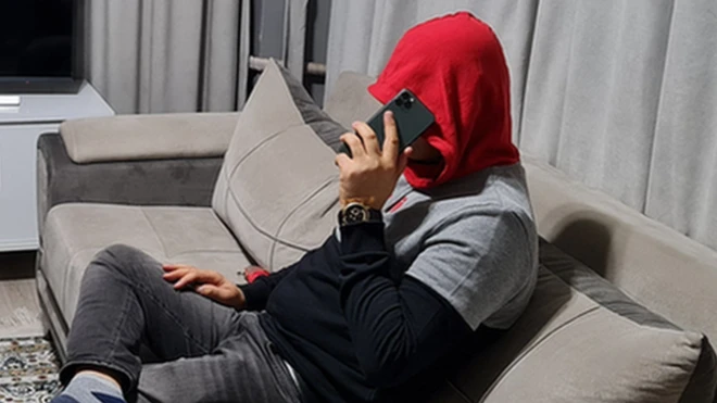 El traficante de personas 'Elham Noor' obtiene hasta US$3500 en ganancias por cada migrante que llega a Italia, pero algunos nunca llegan a su destino