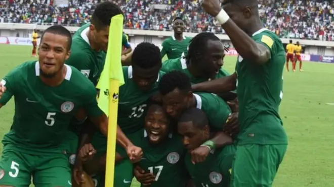 Nigerian players dey celebrate