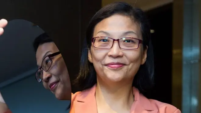 1998年自美國研習電腦科學回台後，徐秀蘭加入環球前身的中美矽晶集團，一路升遷成為半導體大廠中十分少見的女董事長兼執行長，被媒體稱為"晶片女王"