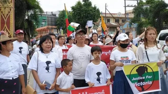 အမှန်တရားဖော်ထုတ်ဖို့ ဆက်လက် လိုအပ်နေဆဲလို့ ယူဆနေ၊ တောင်ငူ ဆန္ဒပြပွဲ။