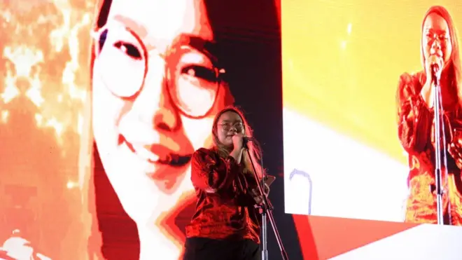 ปนัสยา สิทธิจิรวัฒนกุล