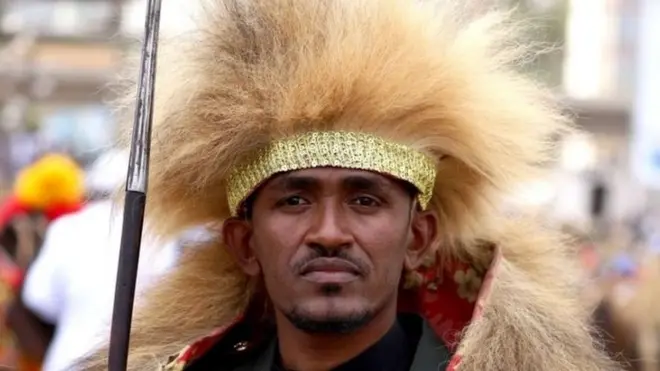 Artiist Haacaaluu Hundeessaa - kabaja Ayyaana Adawaa