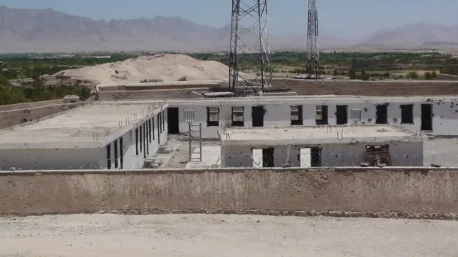 مرکز ترینکوټ کې یو ښوونځی