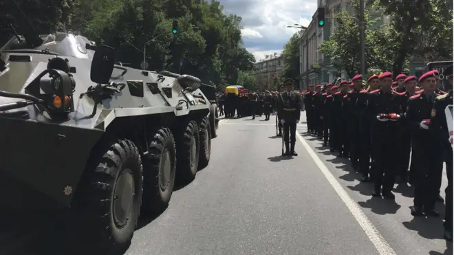 прощання з шаповалом