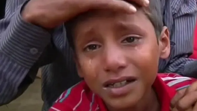 عدد من مسلمي الروهينجا يفرون هذا الأسبوع من ميانمار إلى بنغلادش المجاورة