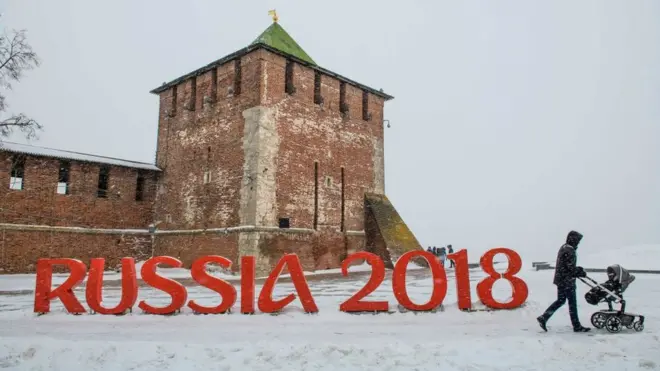 L'Afrique est représentée par six arbitres.