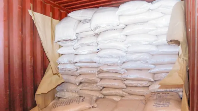 සීනී ගබඩා කර තිබූ කන්ටේනරයක් තුළ මත්ද්‍රව්‍ය තොගය සඟවා තිබූ බව පොලිසිය පවසයි