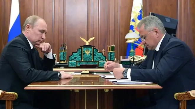 Путин и Шойгу