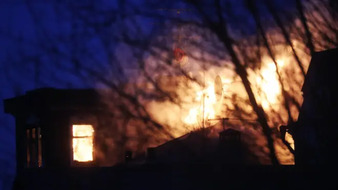 горящий дом