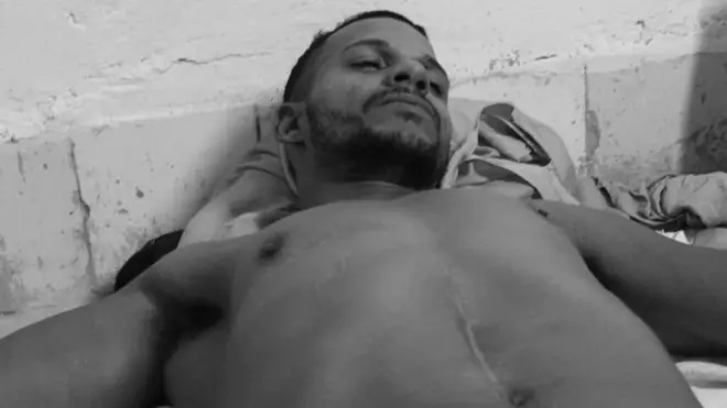 Castillo es uno de los miembros del Movimiento que se encuentra en huelga de hambre y sed.