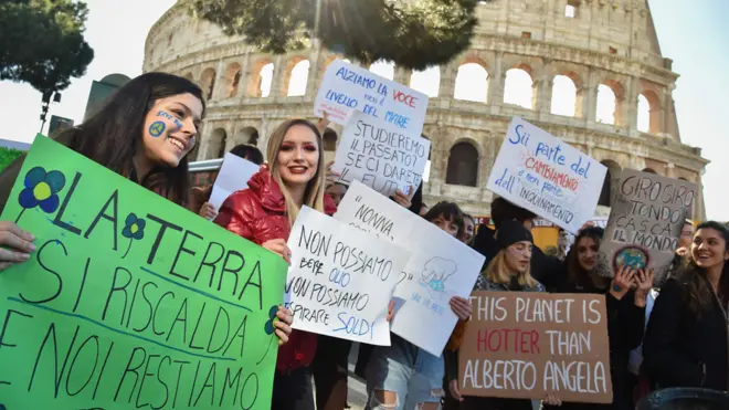"We can't drink, we can't breathe": Students protest next to Rome's Colosseum