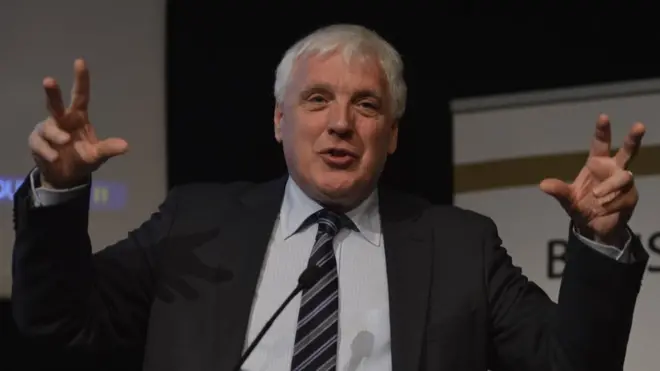 Džejmi Šej danas drži predavanja i učestvuje u razgovorima o bezbednosti Evrope