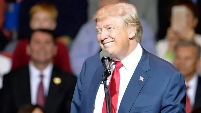 ပြီးခဲ့တဲ့ ရွေးကောက်ပွဲမှာတုန်း က သမ္မတ ရွေးချယ်ရေး ကိုယ်စားလှယ် မဲ အများစု ရရှိပြီး ဒေါ်နယ် ထရမ့် က အနိုင်ရရှိ ခဲ့တာ ဖြစ်