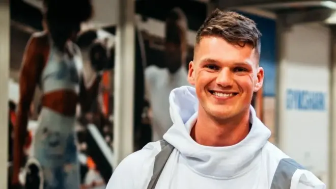 بن فرانسيس مؤسس العلامة التجارية البريطانية جيمشارك للأزياء الرياضية