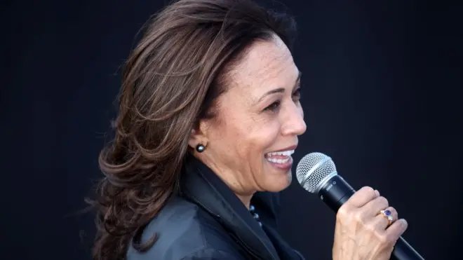 कमला हैरिस