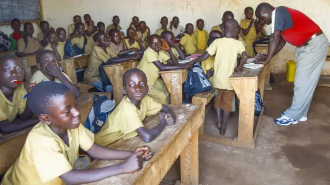 CNIDH ivuga ko abigisha bafise uburenganzira bwo kwinjira mw'ishirahamwe canke kutaryinjiramwo