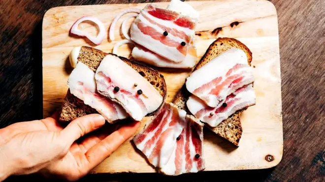 Жирный бекон