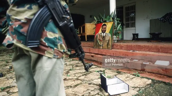 Attentat contre l'avion de Juvénal Habyarimana