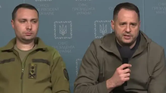 Кирило Буданов, Андрій Єрмак і посол США Бріджет Брінк, що теж була присутня на прес-конференції