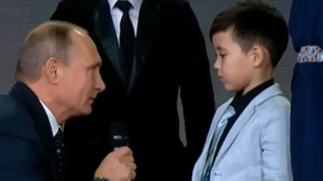 Президент Росії задав двом хлопчикам запитання із географії