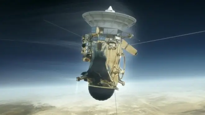 (ภาพจากฝีมือศิลปิน) ยานแคสสินีจะถูกเผาไหม้ทำลาย เมื่อเข้าสู่ชั้นบรรยากาศของดาวเสาร์ในกลางเดือนกันยายนนี้